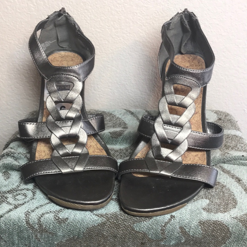 Shoes by KennethCole Reaction